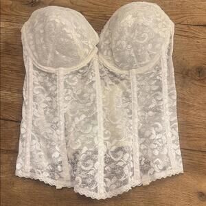Lace Carnival bustier 34D